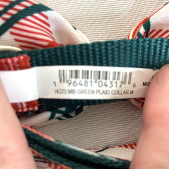 Merry & Bright Festive Dog Collar w/Bowtie Red Green & White Size Medium - Picture 9 of 12